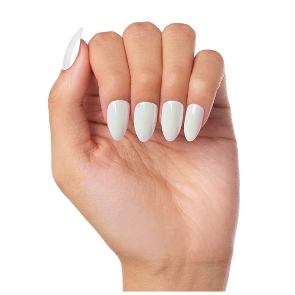 MOONLIGHT Short Almond Press On Nails Glamnetic - Picture 5 of 7